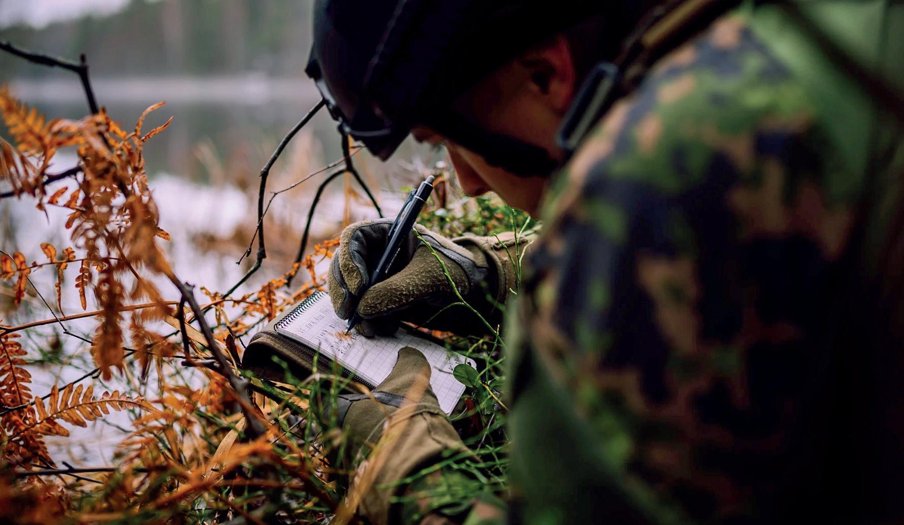 MODE|STONE® -Notizblöcke bestehen aus wasser-, fettund reisssicherem Papier.
