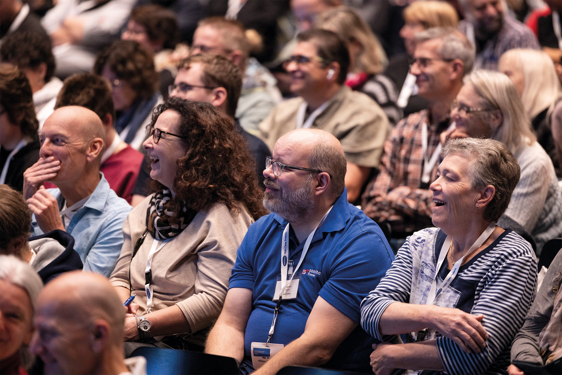 Malgré la gravité des thèmes abordés, le symposium des premiers secours a également donné lieu à quelques sourires grâce à l’humour des intervenants.