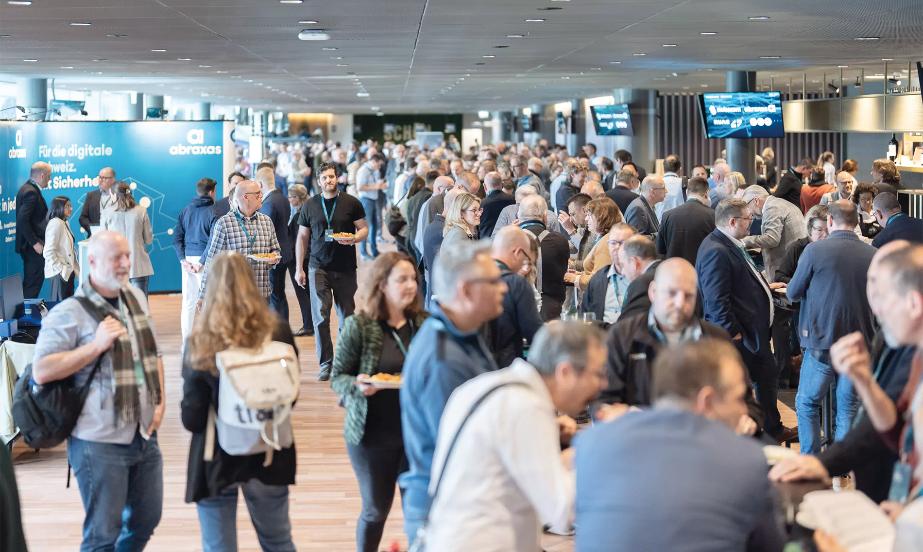 Les visiteurs reçoivent des informations de première main aux stands des sponsors et pourront également profiter des occasions de réseautage et d’échange avec des collègues spécialisés et professionnels.