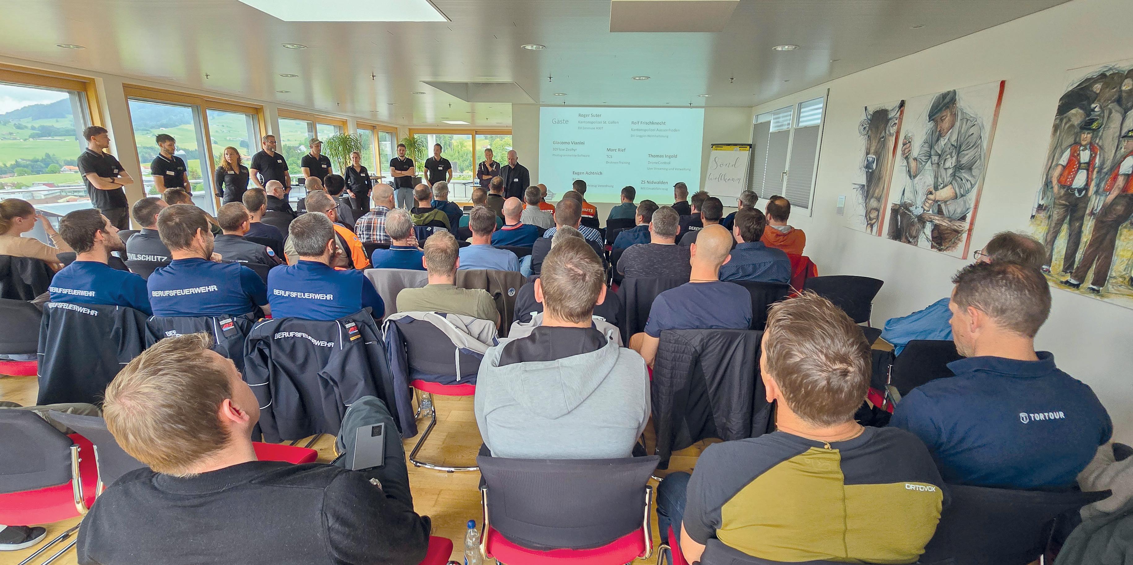 Der Andrang beim BORS-Day von Remote Vision war beachtlich. Mehr als 50 BORS-Vertreter waren anwesend.