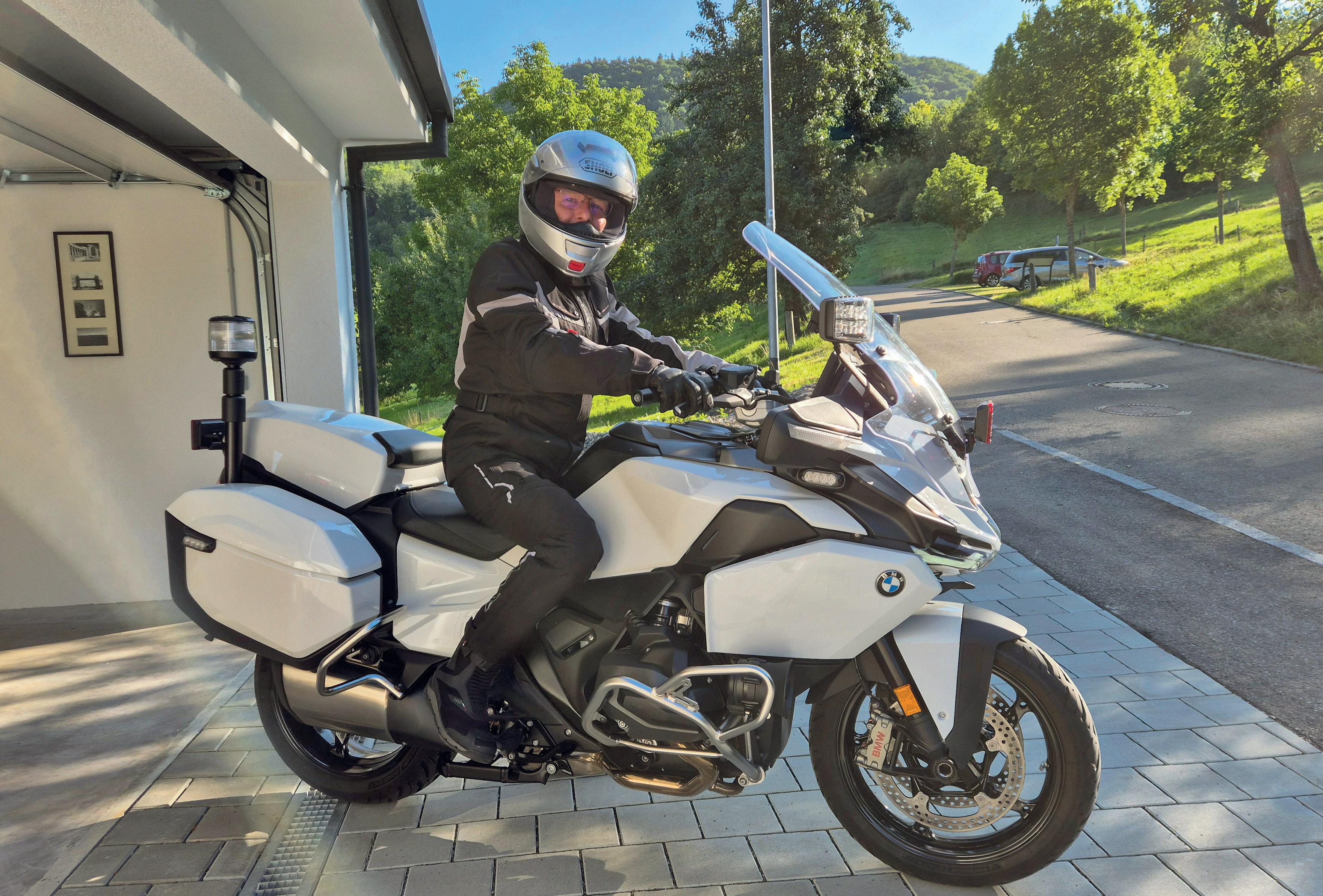 Puissante, imposante, confortable et entièrement équipée : la BMW R 1300 RT-P, version destinée aux autorités.