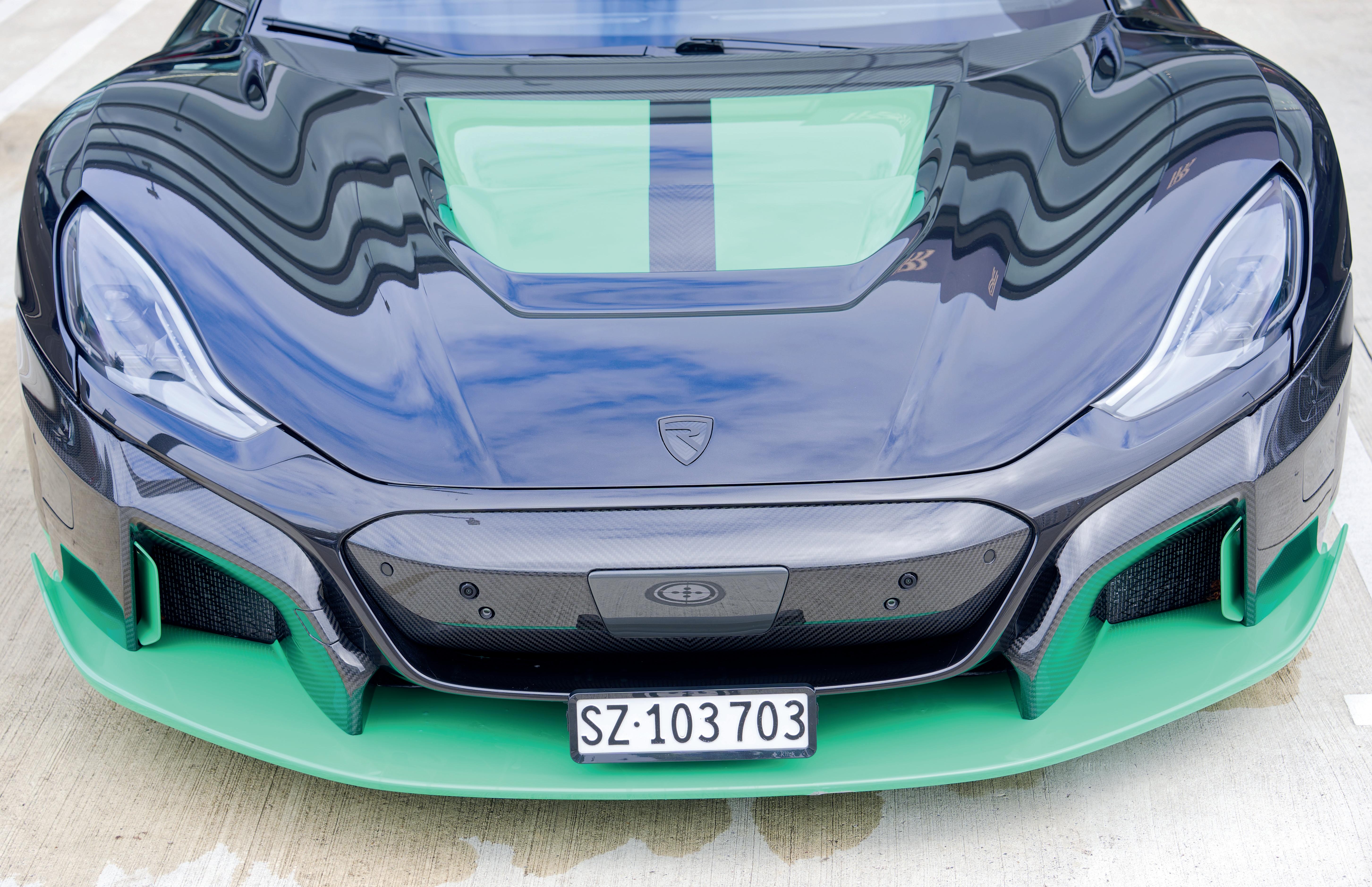 Dezent, aber unsicher: Schweizer Kontrollschilder sind sicherheitstechnisch auf dem Stand von 1971.